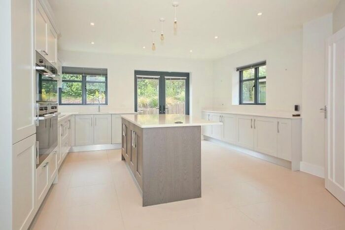 5 Bedroom Detached House To Rent In Knole Road, Sevenoaks, TN13