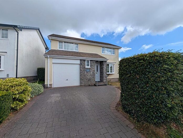 3 Bedroom Detached House For Sale In Clover Park, Haverfordwest, SA61