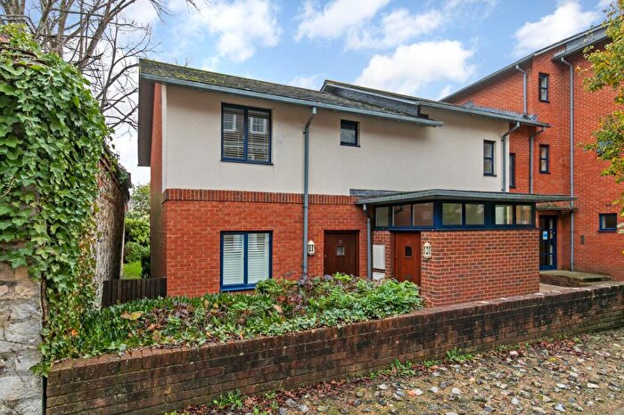 1 Bedroom Apartment For Sale In Silchester Place, Winchester, SO23