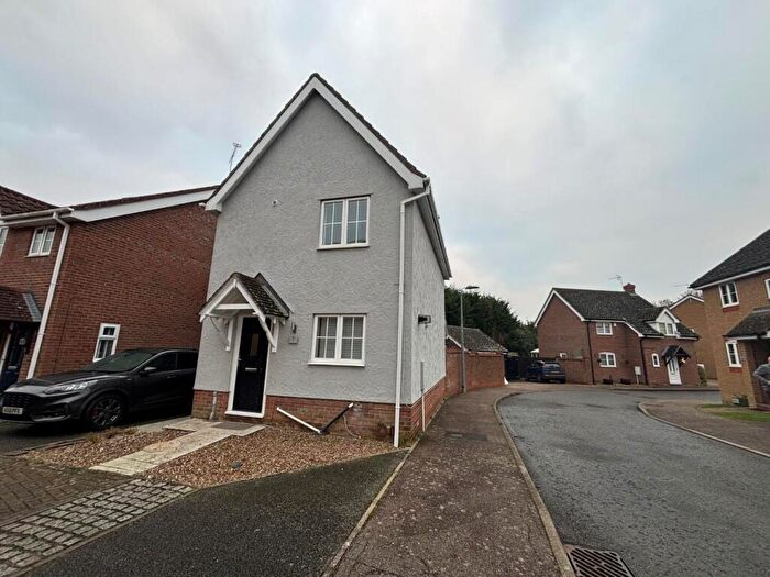 3 Bedroom Link Detached House To Rent In Market Grove, Great Yeldham, CO9