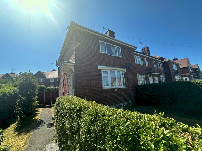 2 Bedroom Semi-Detached House To Rent In Ridgeway Drive, Gleadless, Sheffield, S12
