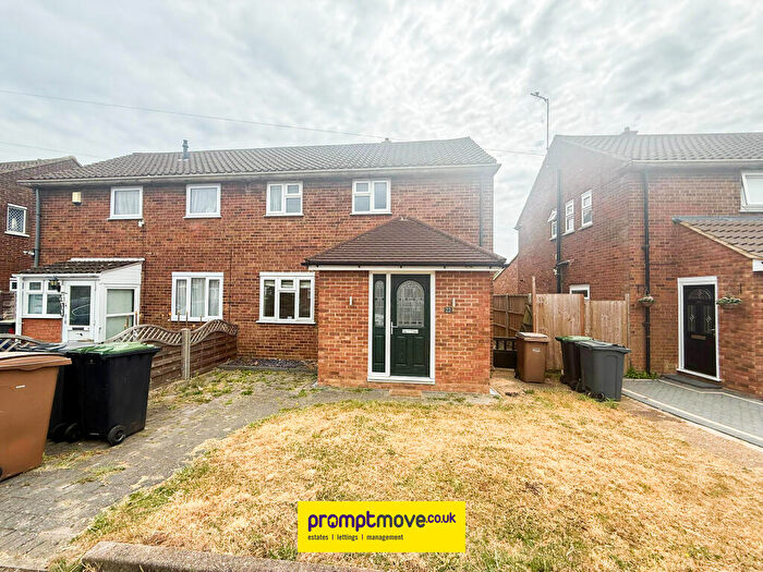 3 Bedroom Terraced House To Rent In Wodecroft Road Luton, LU3