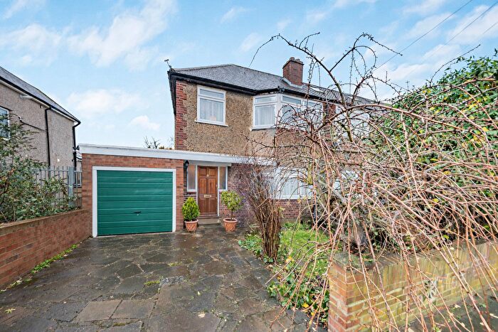 3 Bedroom End Terrace House For Sale In Ryefield Avenue, Uxbridge, UB10