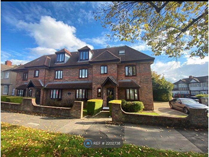 1 Bedroom Flat To Rent In Kings Road, Harrow, HA2