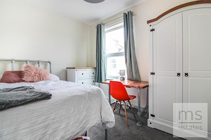 3 Bedroom Terraced House To Rent In £pppw Osmaston Street, Lenton, Nottingham, NG7