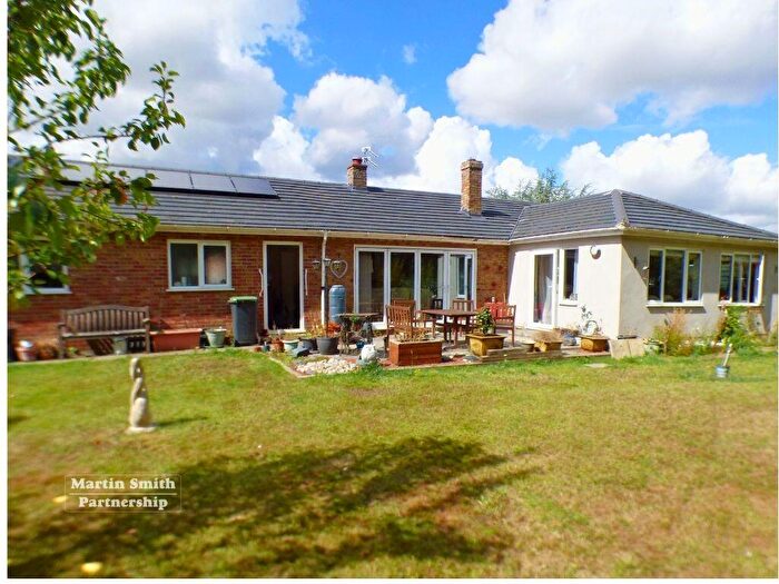 5 Bedroom Detached House For Sale In Mill Road, Hardwick, Norfolk, NR15