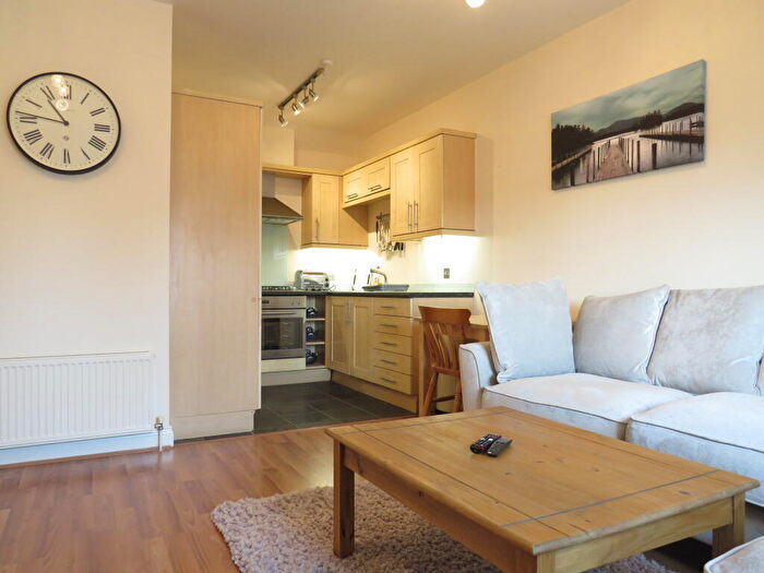 2 Bedroom Apartment To Rent In Southville, Myrtle Court, BS3