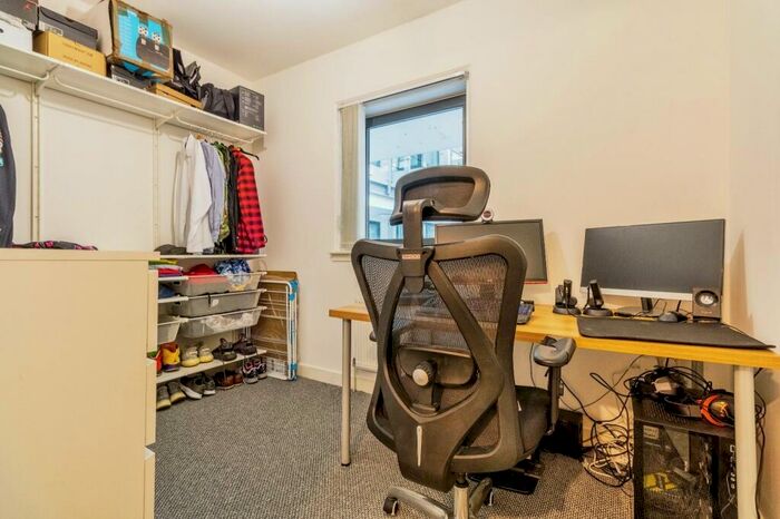 2 Bedroom Apartment To Rent In Shaws Alley, Liverpool, Merseyside, L1