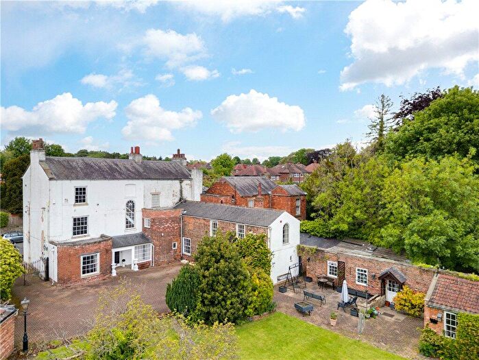 7 Bedroom Semi Detached House For Sale In Boroughbridge Road, Knaresborough, North Yorkshire, HG5