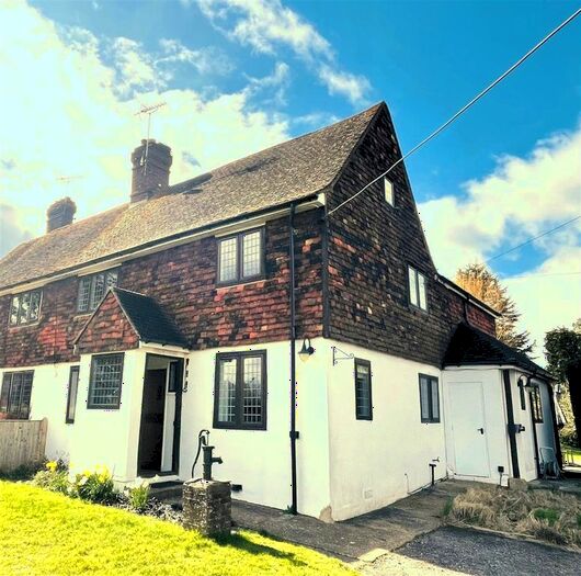 3 Bedroom Semi-Detached House For Sale In School House Lane, Horsmonden, Tonbridge, TN12