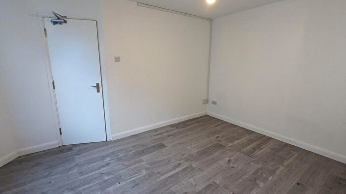 Flat To Rent In Norfolk Terrace, Brighton, East Sussex, BN1