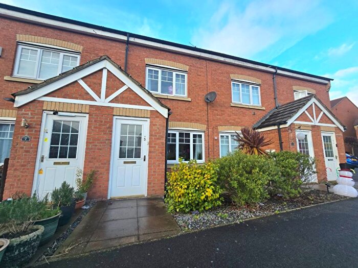 3 Bedroom Town House For Sale In Appleby Close, Darlington, DL1