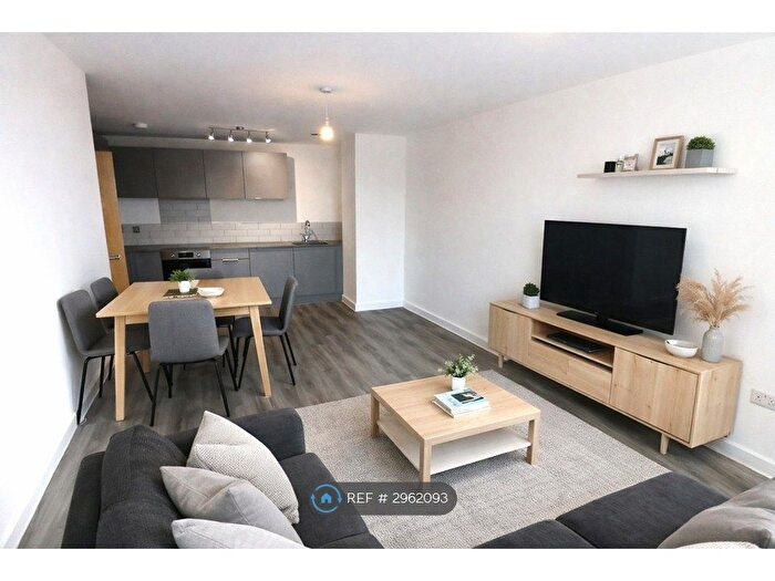 1 Bedroom Flat To Rent In Knitwear House, Bristol, BS5