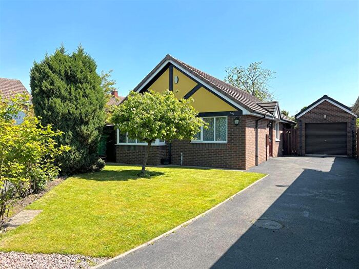 2 Bedroom Detached Bungalow For Sale In Park Lane, Knypersley, Stoke-On-Trent, ST8