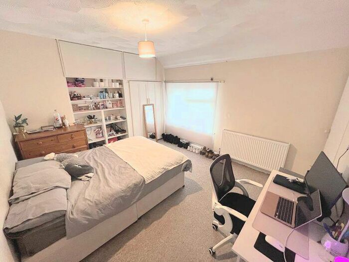 6 Bedroom Detached House To Rent In Hawkhurst Road, Brighton, BN1