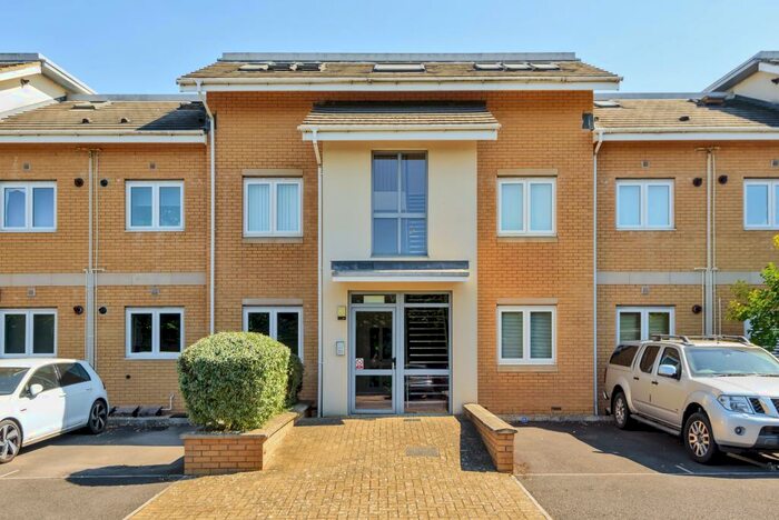 2 Bedroom Flat To Rent In Gemini Close, Golden Valley, Cheltenham, GL51