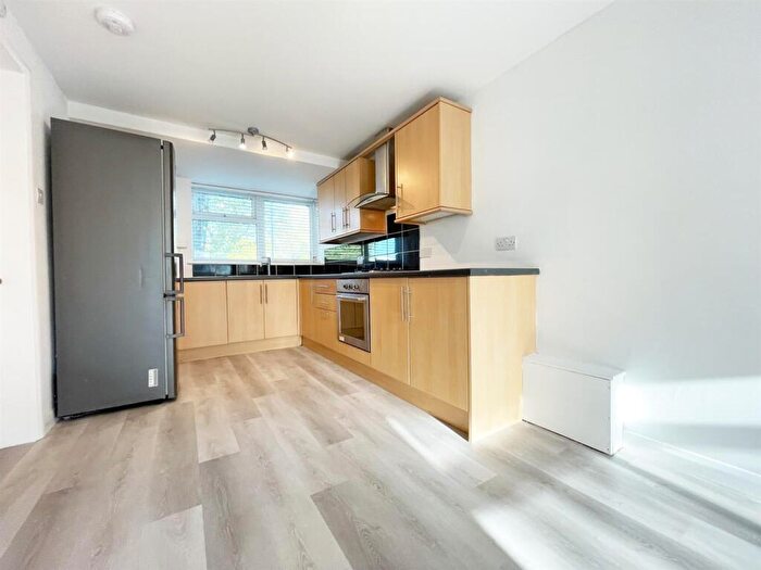 1 Bedroom Apartment For Sale In Westerdale, Hemel Hempstead, HP2