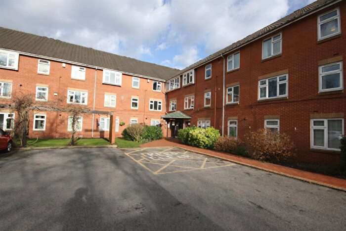 1 Bedroom Retirement Property For Sale In Oakfield, Sale, M33