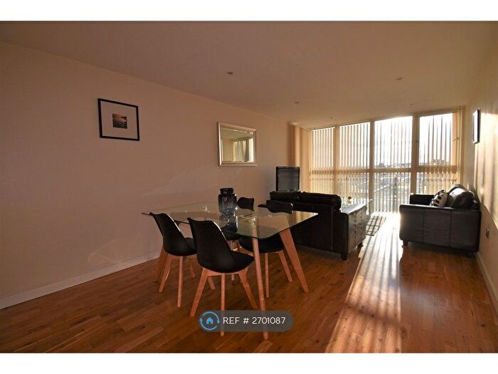 2 Bedroom Flat To Rent In Lower Twelfth Street, Milton Keynes, MK9