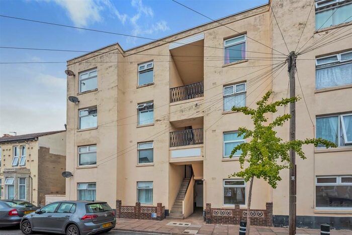 2 Bedroom Apartment To Rent In Winstanley Road, Portsmouth, PO2