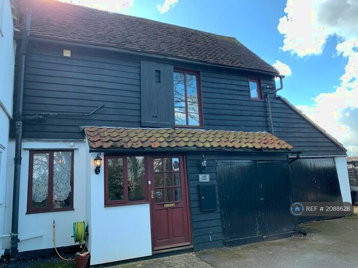 2 Bedroom Semi-Detached House To Rent In Hoppit Mead, Braintree, CM7