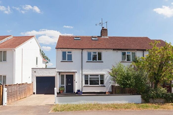 4 Bedroom Semi-Detached House To Rent In Headington Hill, Headington, Oxford, OX3