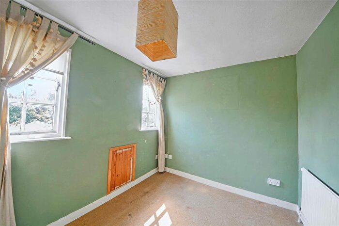 2 Bedroom Detached House For Sale In High Street, Barkway, Royston, SG8