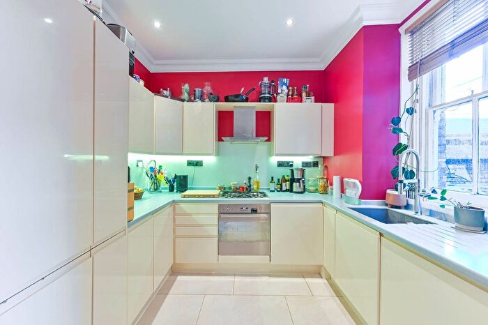 2 Bedroom Flat For Sale In Rushcroft Road, Brixton, London, SW2