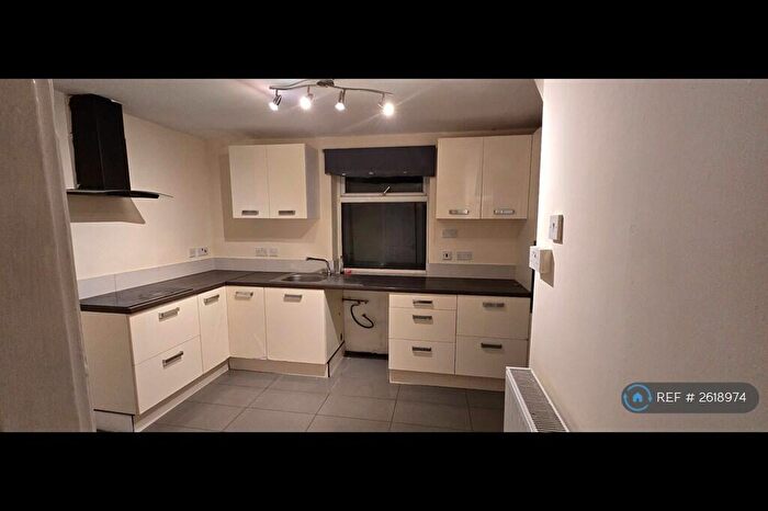 3 Bedroom Semi-Detached House To Rent In Poulter Street, Langwith, Mansfield, NG20