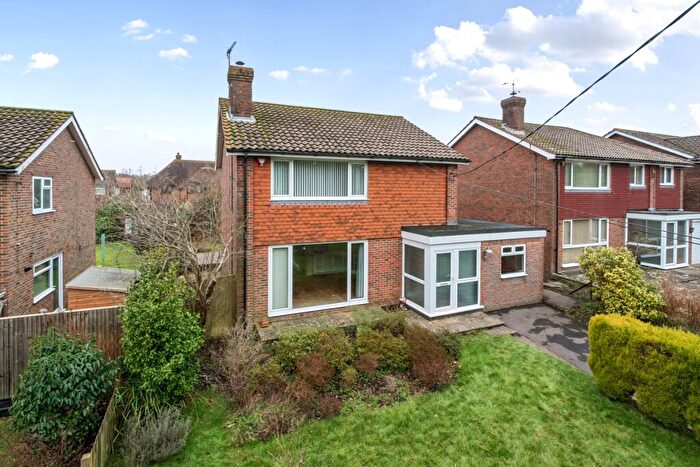 4 Bedroom Detached House To Rent In College Road Haywards Heath, RH17