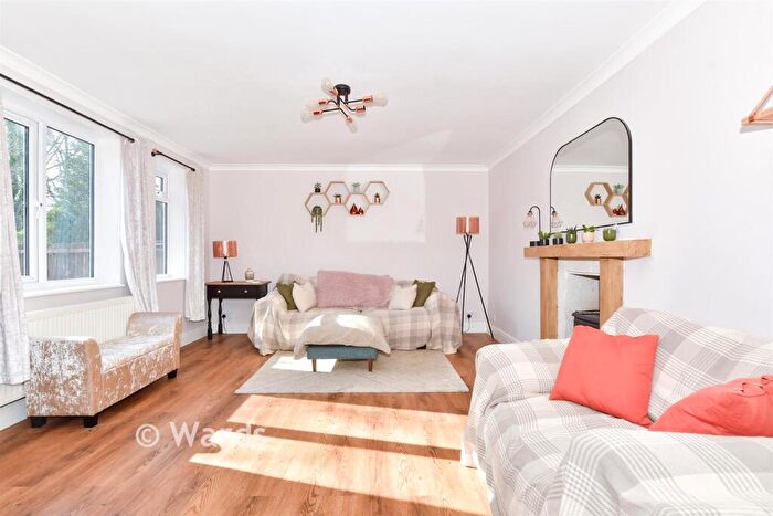 3 Bedroom Terraced House For Sale In Glebe Meadow, Wateringbury, Maidstone, Kent, ME18