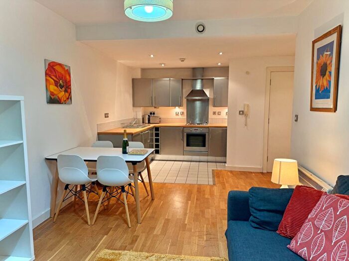 2 Bedroom Flat To Rent In Beaumont Building, Mirabel Street, City Centre, Manchester, M3