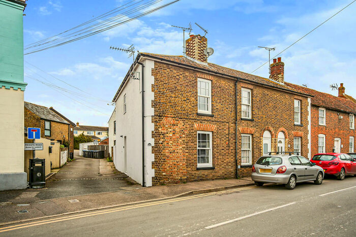 2 Bedroom End Of Terrace House For Sale In High Street, Eastry, Sandwich, Kent, CT13