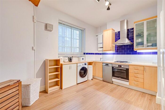 2 Bedroom Apartment To Rent In Fulham Road, London, SW10
