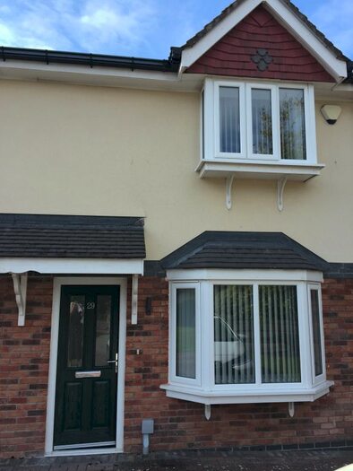 3 Bedroom Semi-Detached House To Rent In Cysgod Y Castell, Llandudno Junction, LL31