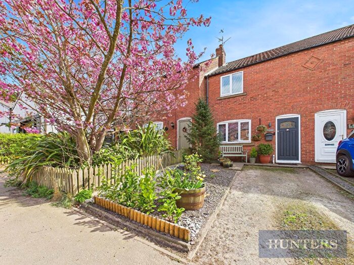 3 Bedroom Terraced House For Sale In Kiln Field, Staxton, Scarborough, YO12