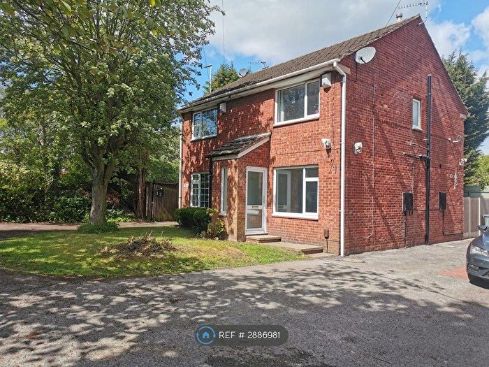 2 Bedroom Semi-Detached House To Rent In Melton Close, Leeds, LS10