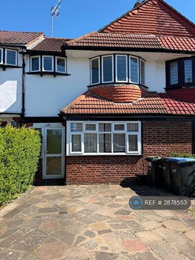 3 Bedroom Terraced House To Rent In Haileybury Avenue, Enfield, EN1