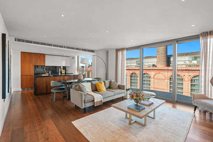 2 Bedroom Flat For Sale In Chelsea Waterfront, Tower West, London, SW10