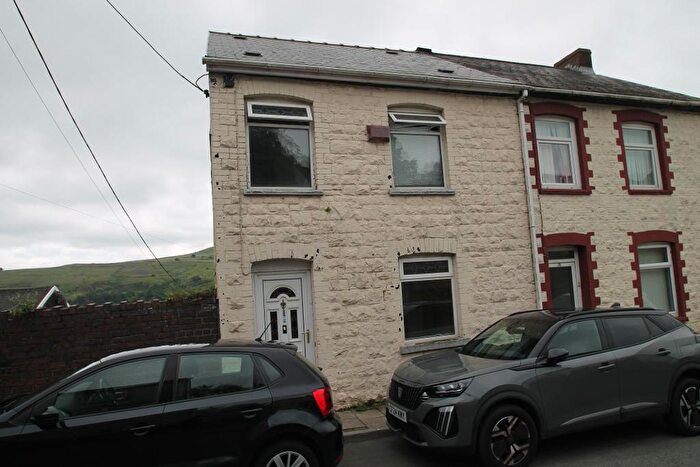 3 Bedroom Semi-Detached House For Sale In Drysiog Street, Ebbw Vale, Blaenau Gwent, NP23
