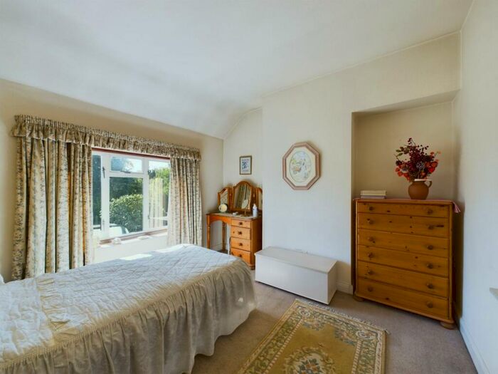 3 Bedroom Semi-Detached House For Sale In Weston Way, Weston Favell, Northampton, NN3