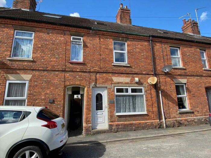 3 Bedroom Terraced House To Rent In Castle Street, Sleaford, NG34