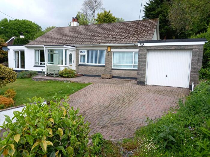3 Bedroom Bungalow For Sale In Harrowbarrow. Callington, PL17