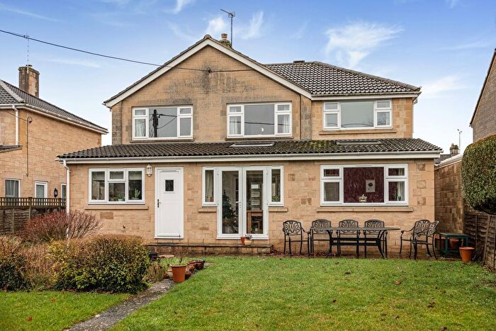 4 Bedroom Detached House For Sale In Hambidge Lane, Lechlade, Gloucestershire, GL7