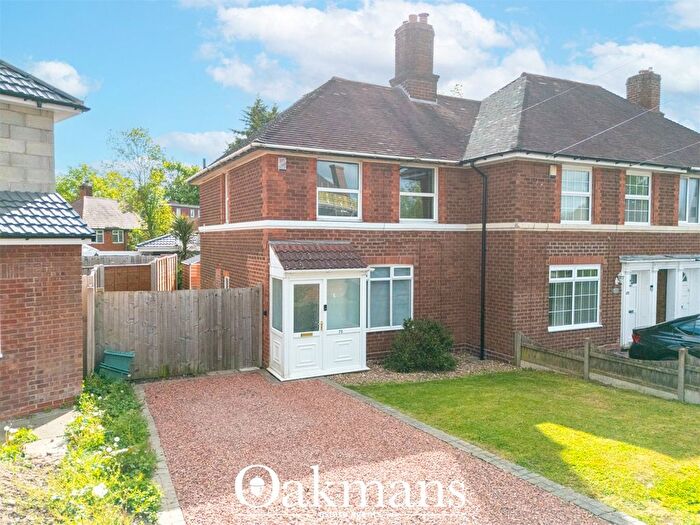 3 Bedroom Detached House For Sale In Ilmington Road, Birmingham, West Midlands, B29