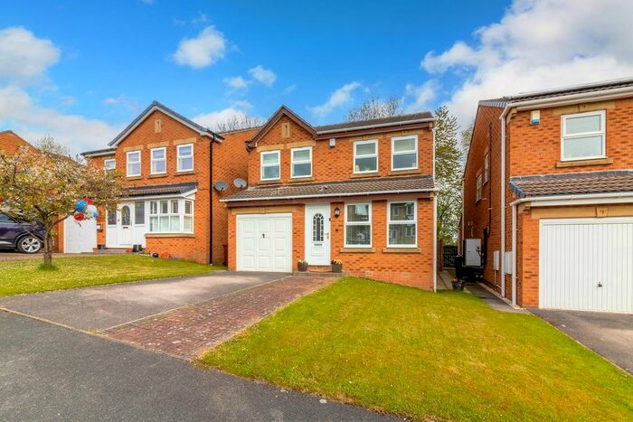 4 Bedroom Detached House For Sale In Broad Gates, Silkstone, Barnsley, S75