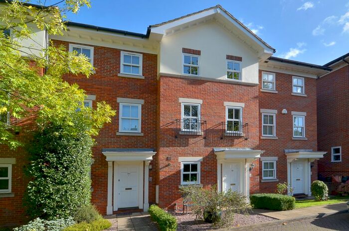 4 Bedroom Terraced House To Rent In Castlebar Park, London, W5