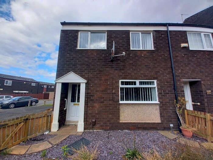 3 Bedroom End Of Terrace House To Rent In Dallas Court, Hemlington, Middlesbrough, TS8