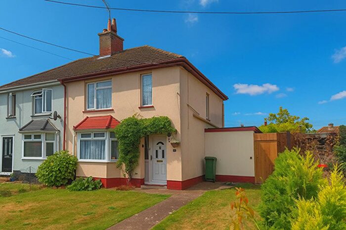 3 Bedroom Semi-Detached House For Sale In Pilots Helm, North Petherton, Bridgwater, TA6