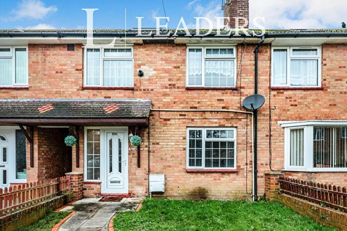 3 Bedroom Terraced House To Rent In Hawkley Close, PO9